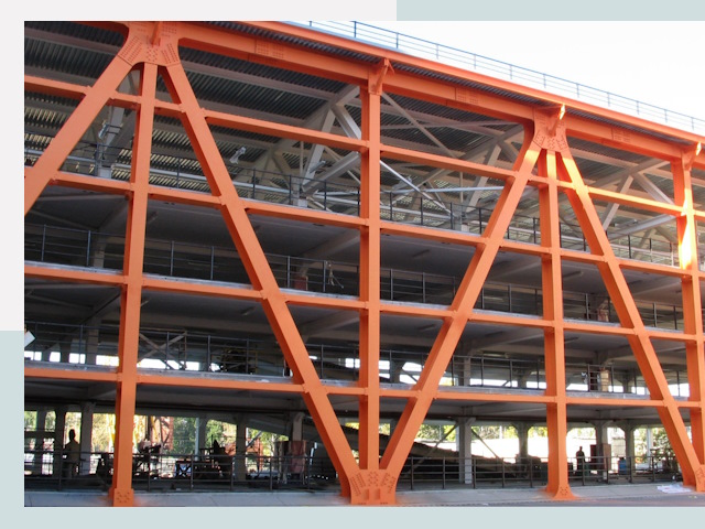 Многоуровневые паркинги в Шумерля от 652 руб.